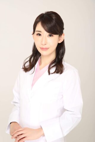 南真実子