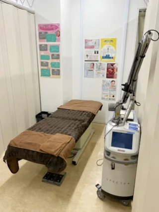 湘南美容皮フ科®︎ 京都河原町院のイメージ2