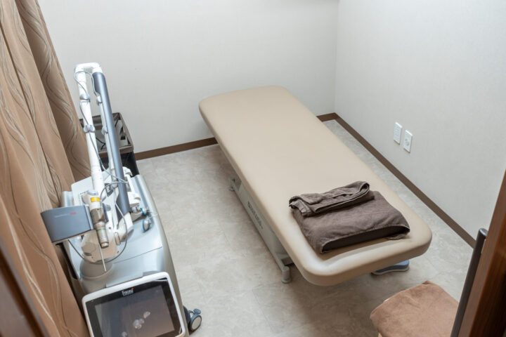 錦糸町内科皮膚科の2階施術室