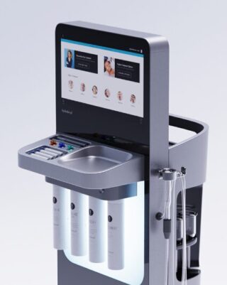 Bellefeel clinic ハイドラフェイシャル.